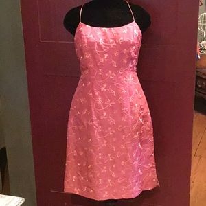 NEW - Pretty Embroidered Dress